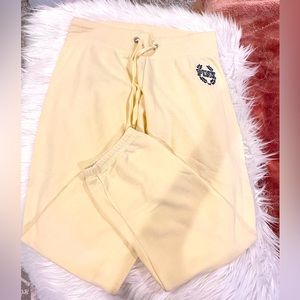 Pink light yellow jogger